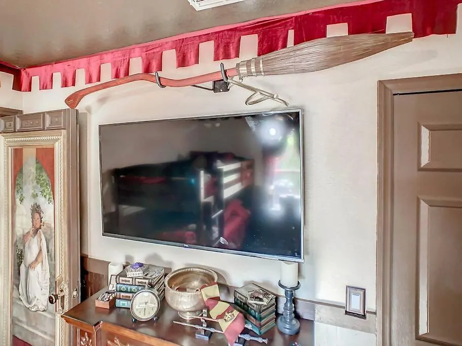 Harry Potter House At Regal Palms Resort - Sage Vacations Davenport